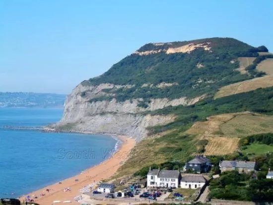 Langdon Hill and St Gabriel's Chapel Walk