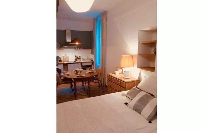 Charming apartment in the heart of old Aix.