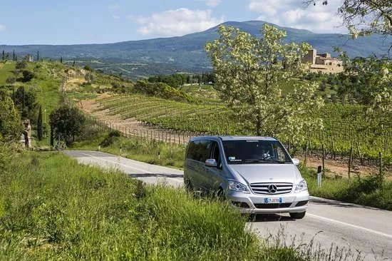Pierangioli Limousine Services