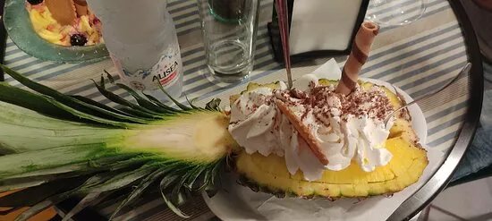 BAR Gelateria Metro'