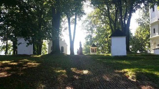 Slanicky art island - Orava dam