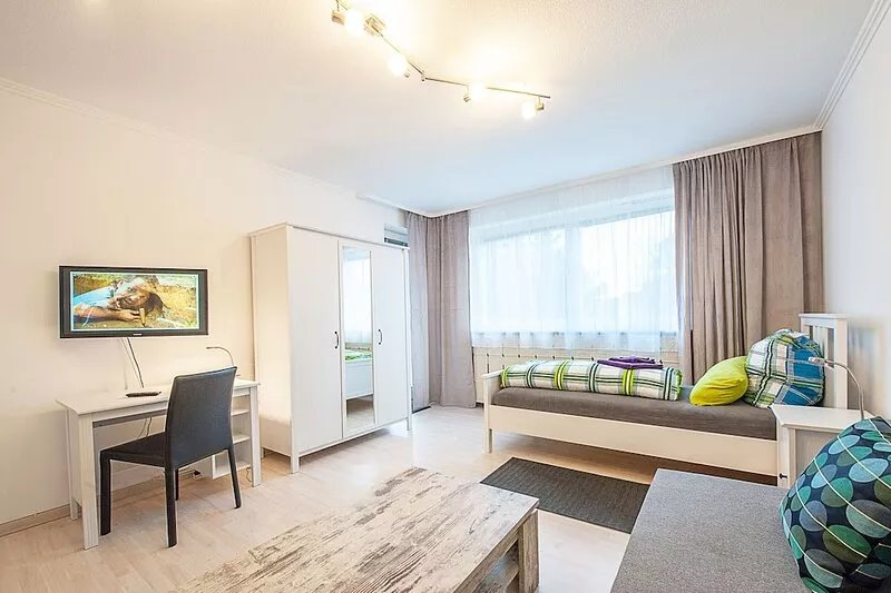 Newly furnished 2 room apartment centrally