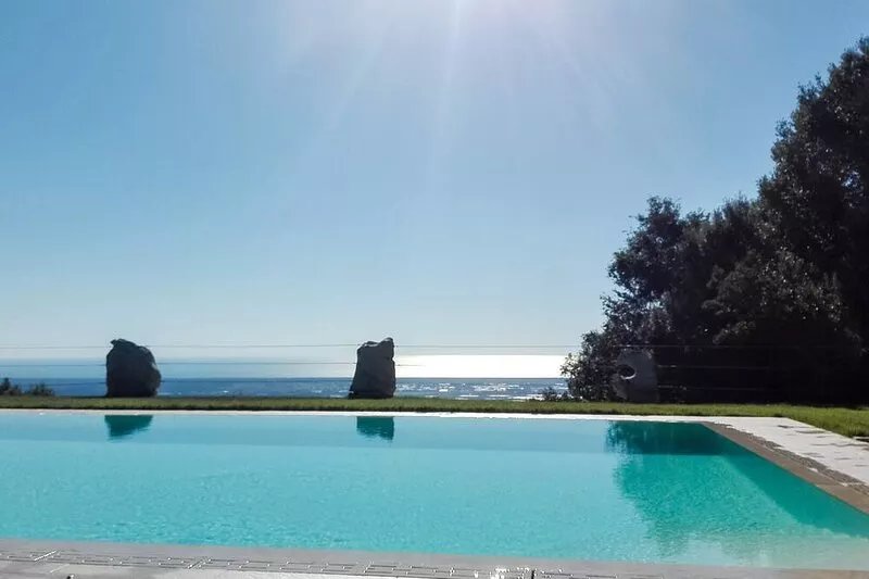 HOUSE GLICINE IN THE COUNTRY WITH POOL,GARDEN AND SPECTACULAR SEA VIEW