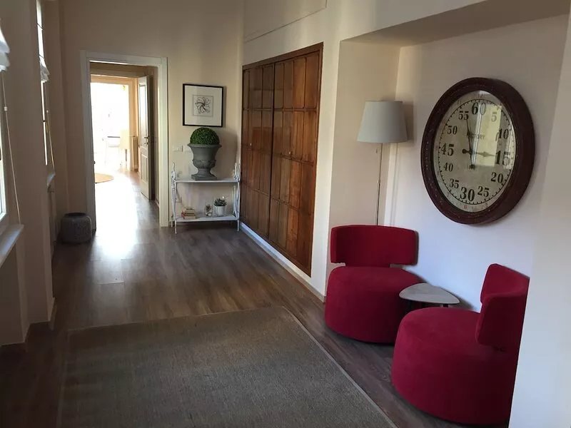 Fabulous 200sqm bright, new apartment walking distance to Duomo and city centre
