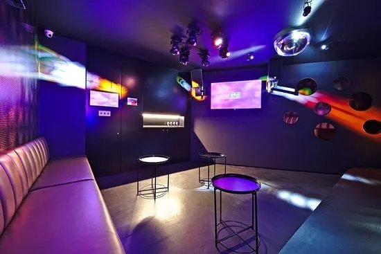 BOA Karaoke Room