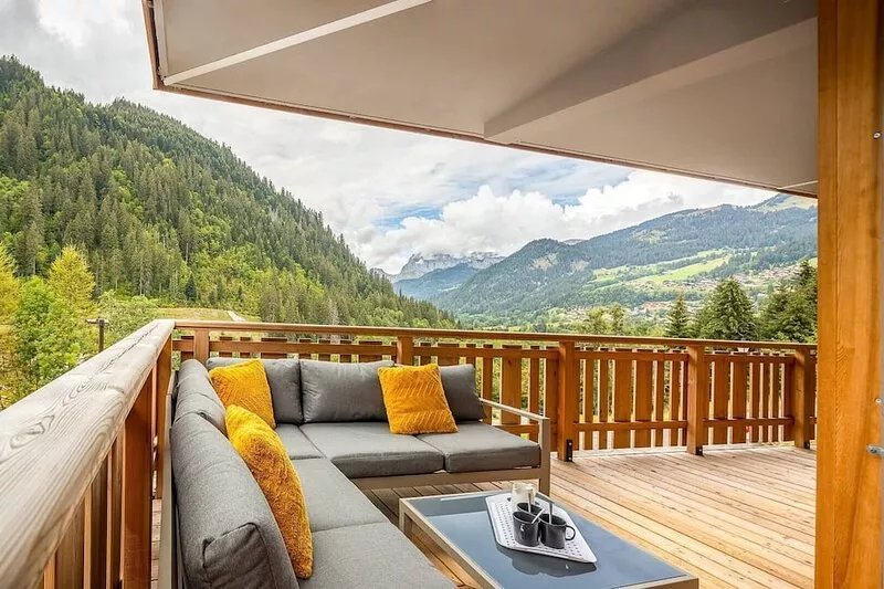 6-person flat - modern, close to the centre and slopes, terrace