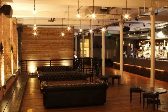 The Lacehouse