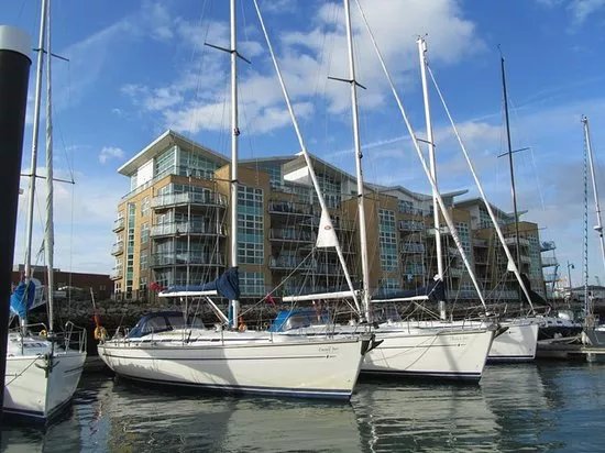 Commodore Yachting