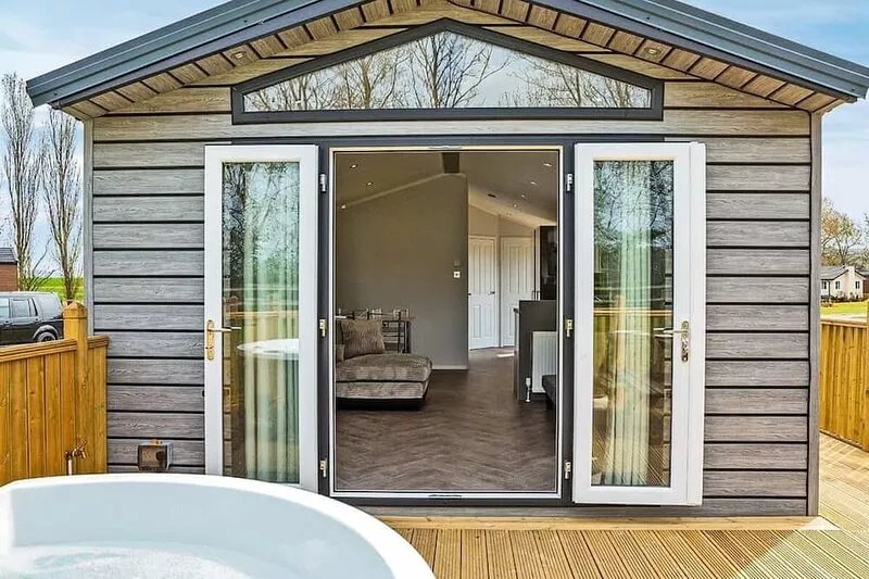 New for 2021. Cosy micro lodge, perfect for a romantic or family retreat.