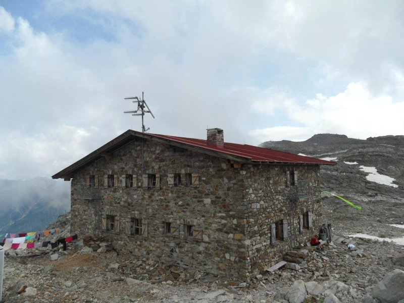 Rifugio Valfredda (Rieserfernerhutte) 2792m