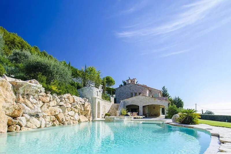 Luxury villa rental w/ pool, jacuzzi, superb view near Nice, Cannes & Monaco