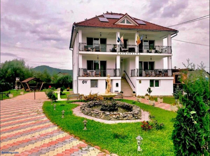 Pensiunea Casa Alba