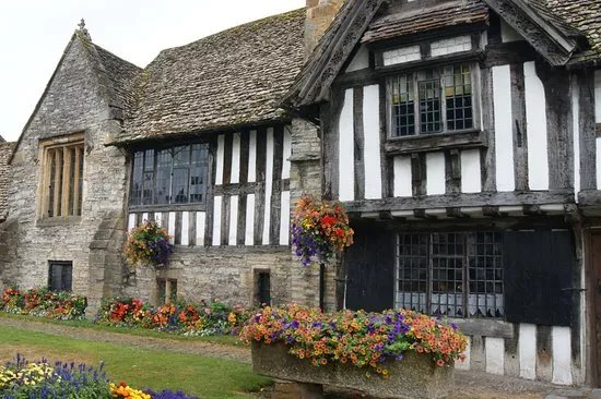 Almonry Museum