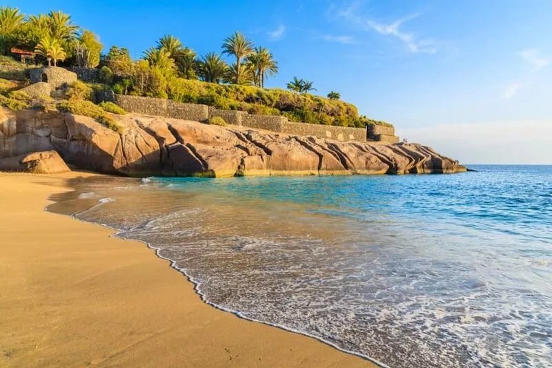 Beautiful 150m2, 3 bedroom 2 bathroom apartment with very nice sea view in Duque