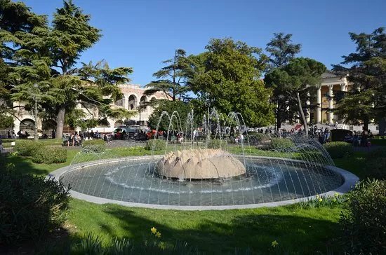 Fontana delle Alpi
