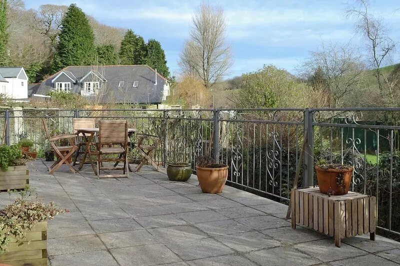 2 bedroom accommodation in Polmassick, near St Austell