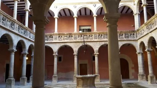 Centro de Interpretacion del Renacimiento y Reales Colegios de Tortosa