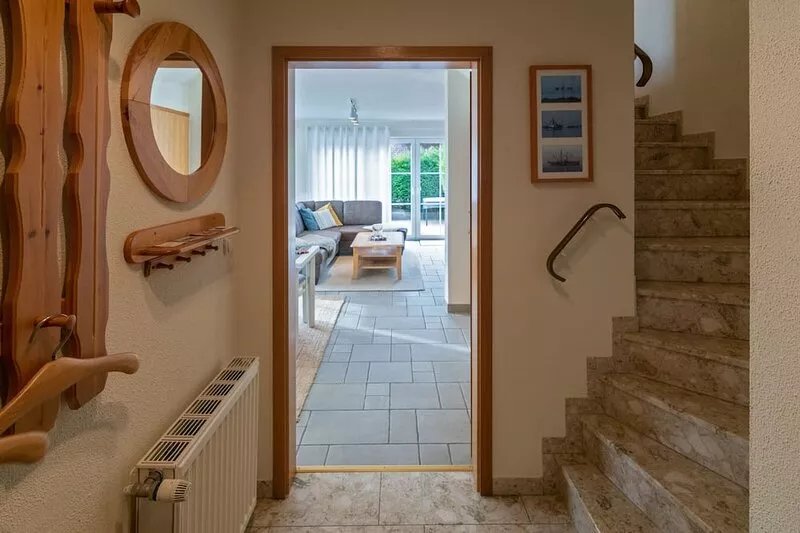 Tasteful terraced house Labskaus in a quiet residential area