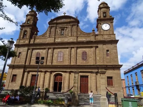 Iglesia de Santiago de los Caballeros