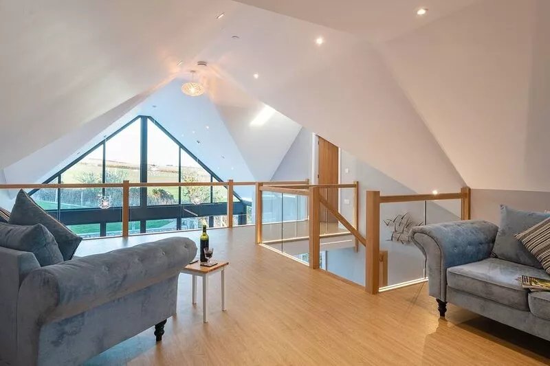 Ty Rhos Newydd: Stunning pet-friendly, family retreat on Anglesey