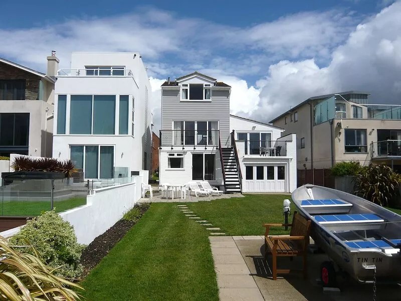 Christchurch Riverside Studio With Fishing Available