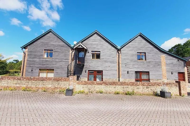 Ground floor, family friendly apartment with Indoor Pool