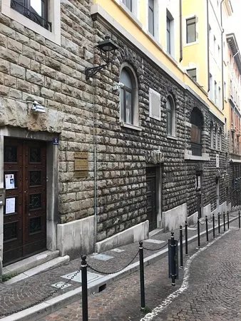 Museum of The Jewish Community Of Trieste Carlo e Vera Wagner