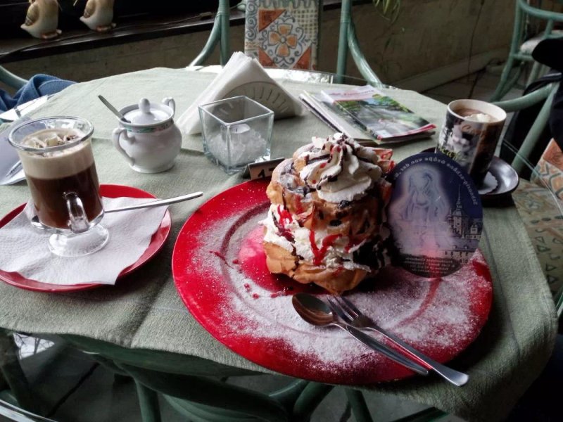Cafe Bauer