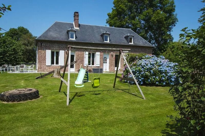 COTTAGE WITH ANIMAL PARK NEAR HONFLEUR, DEAUVILLE, LE HAVRE