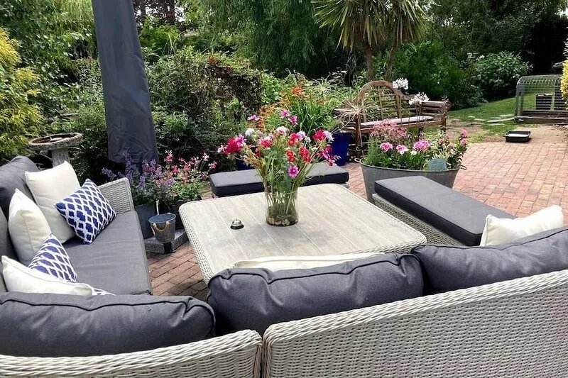 4 Star Luxury Romantic Break - The Pavilion at Brunger House (Dog Friendly)