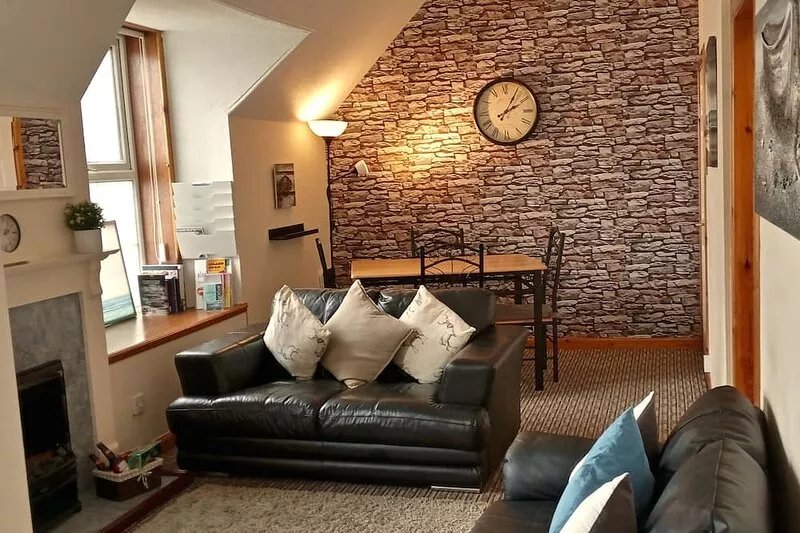 Bayhead Flat 14C- at the heart of Stornoway