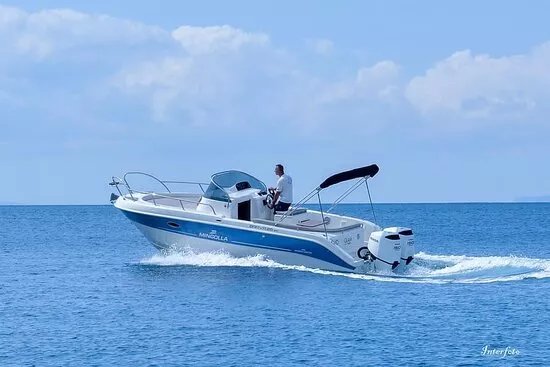 Zaccheo Boat Rental
