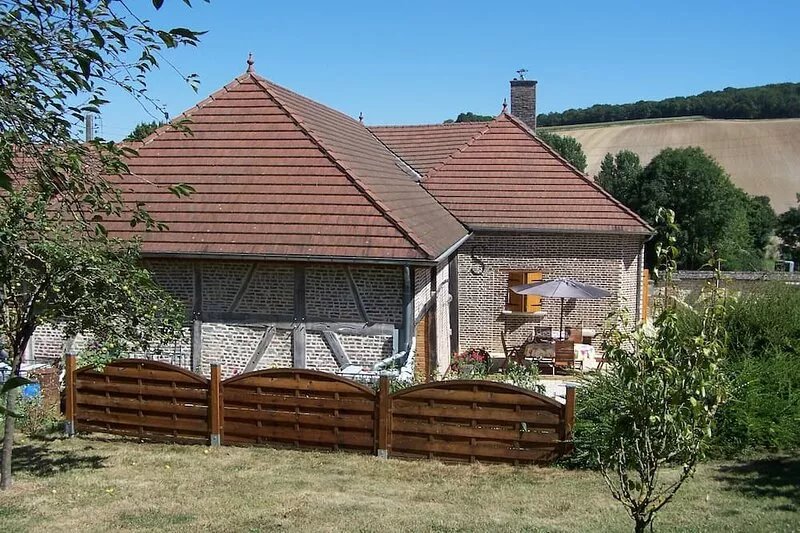 AVAILABILITIES THIS AUTUMN-WINTER: sheets rental free for stay before 28.02.2024