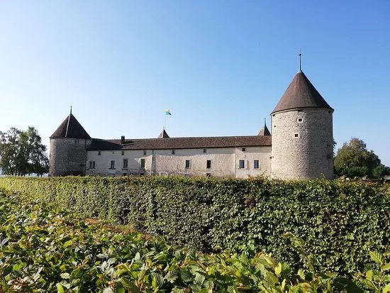 Chateau de Rolle