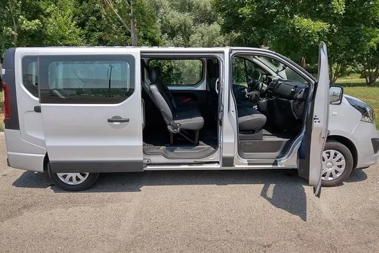 BUDTransport Airport and Hotel Shuttle