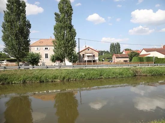 Domaine Charbonnaud-Bourgogne