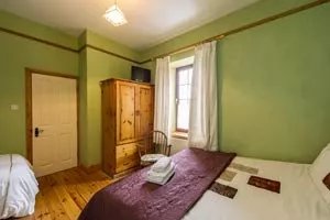 O'Callaghan's Bar & Guest Rooms