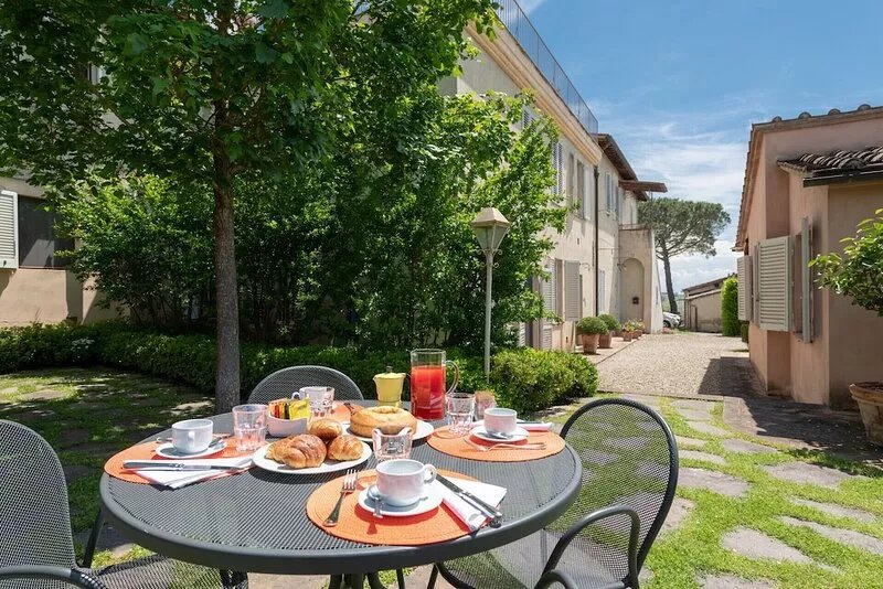 Apartment in historic Villa in Siena_"IL CHIANTI"