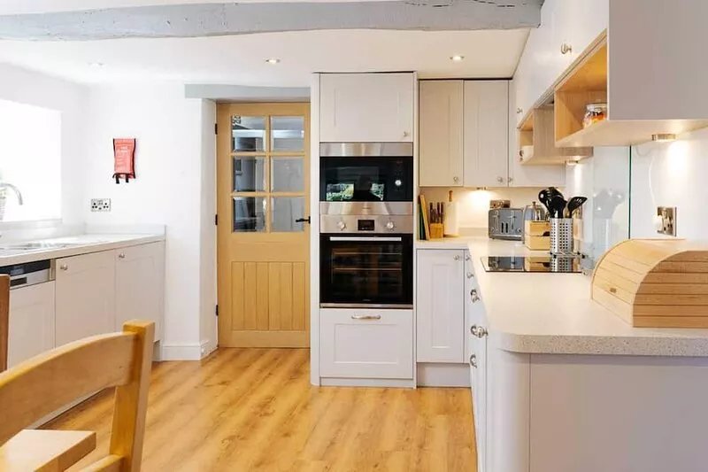 Unique barn conversion in pretty village, close to Buxton. Sleeps 6 in 3