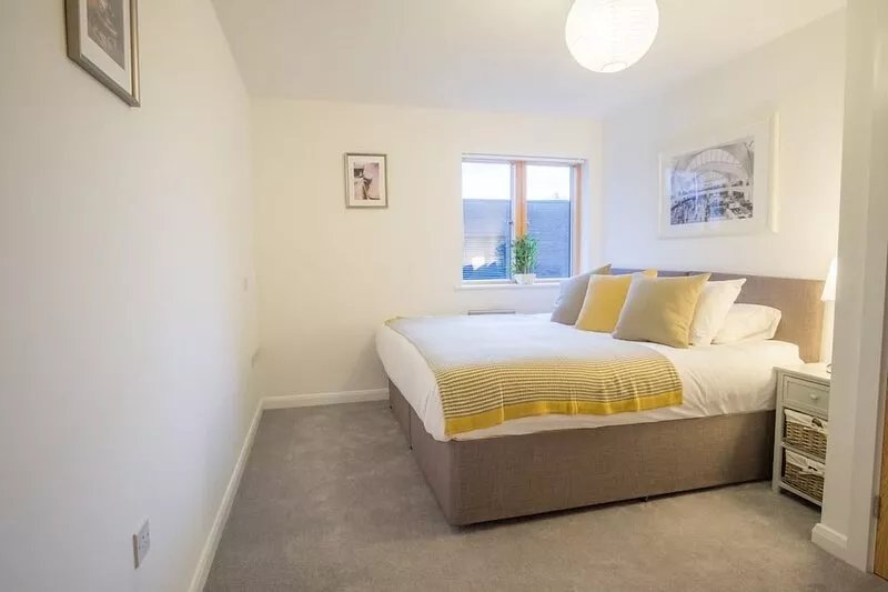 City Visits - Bow Street (Apartment 4)