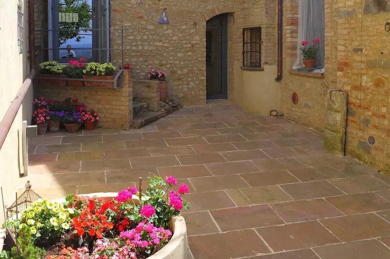 Holiday home in the Florentine Chianti half an hour from Florence
