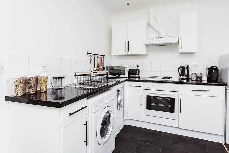 Entire 1 bedroom apartment near Gunwharf Quays and Portsmouth City Centre