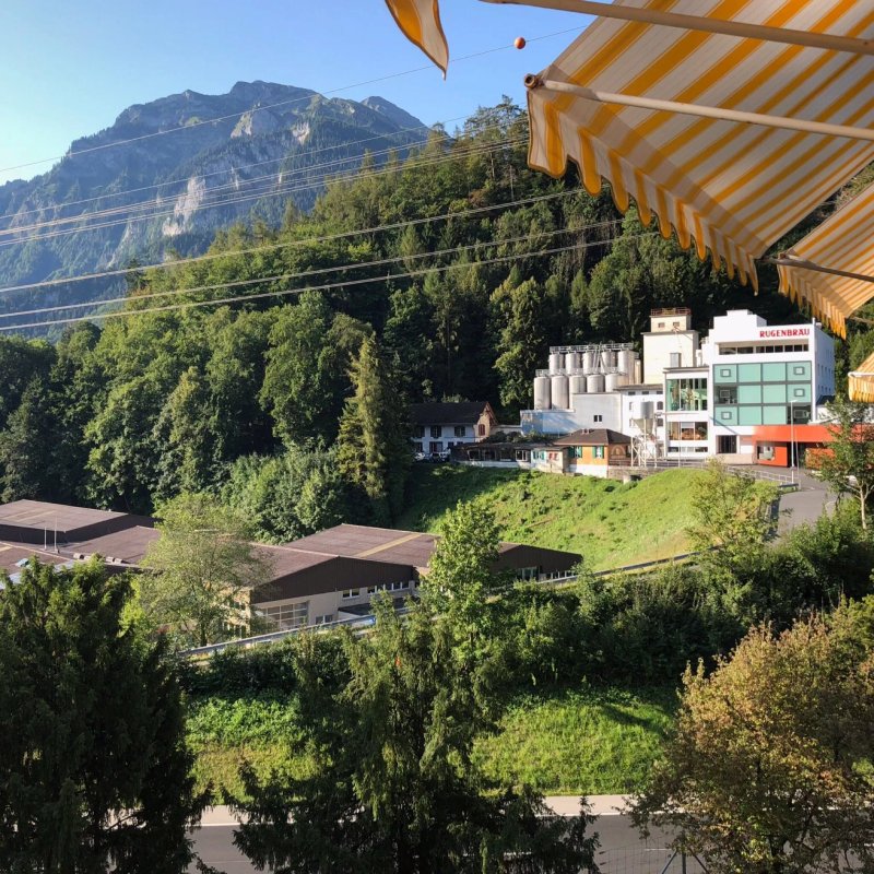 Hayduki Restaurant