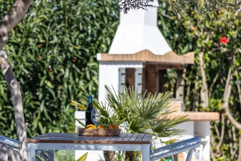 Fig & Olive Villa with private pool in the countryside, 5km from the  beach