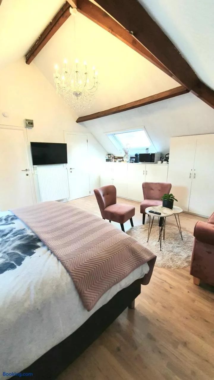 Viktor And Stella Suite By The Minnewater