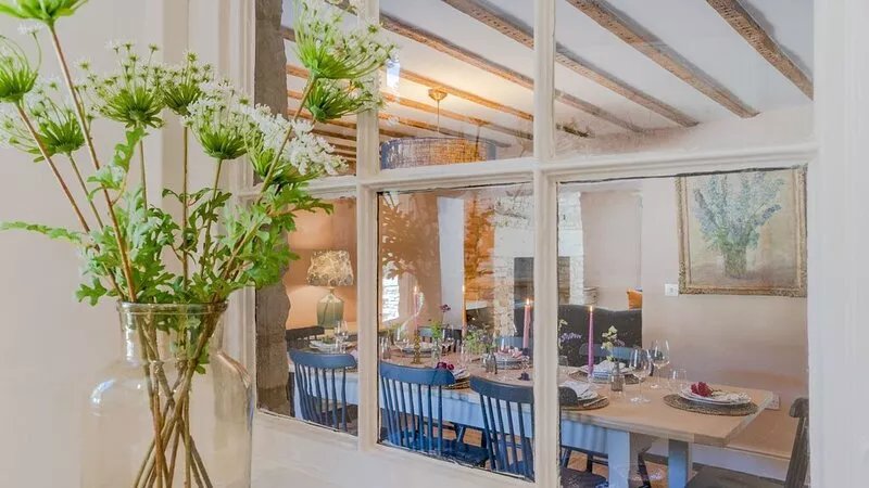 Merchant House, Charlbury - sleeps 12 guests  in 6 bedrooms