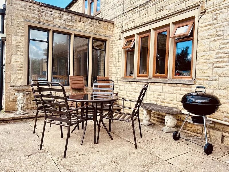 Luxury, Central, Bourton-on-the-Water sleeps 6-11*