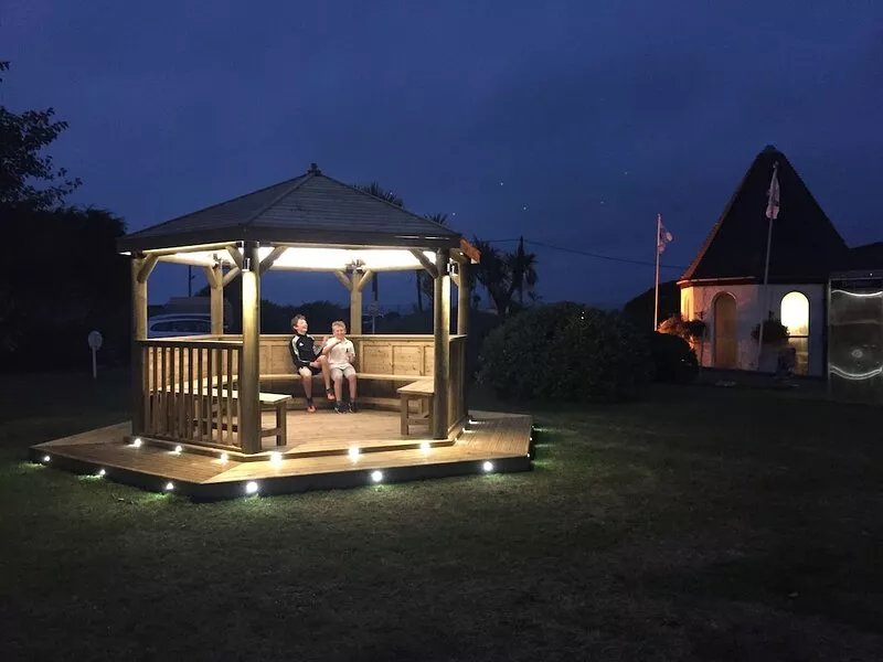 PERRANPORTH HOLIDAY BUNGLOW on Holiday Park,  SWIMMING  POOL - GREAT VALUE !