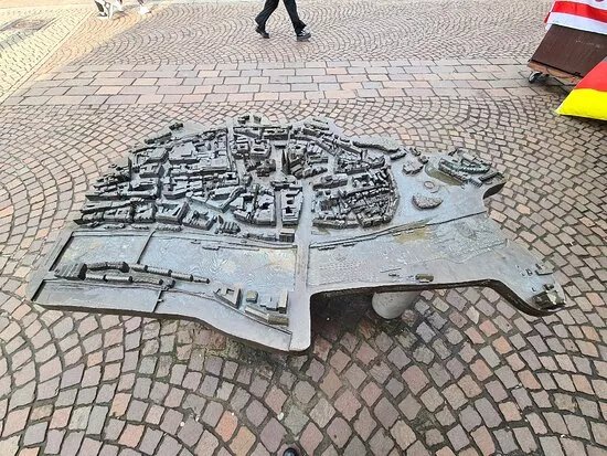 Die City In Mini
