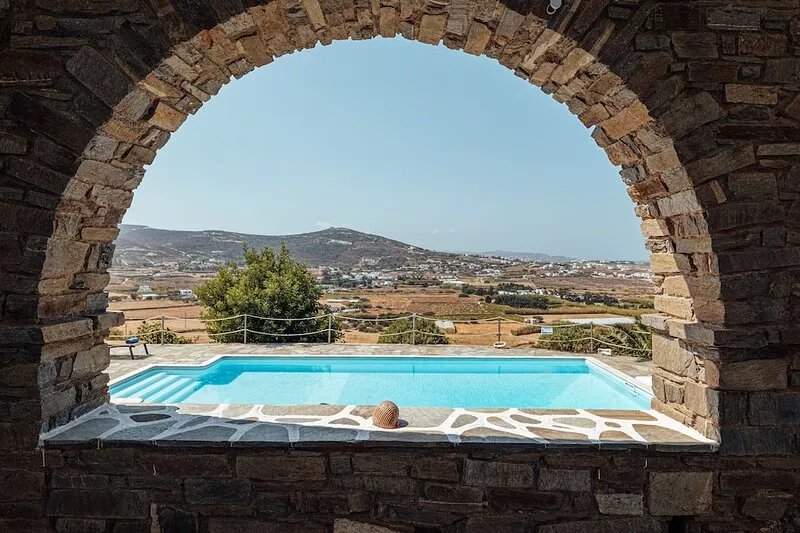 TERRA retreat in Paros, with prIvate pool, stunning sea view, near sandy beaches